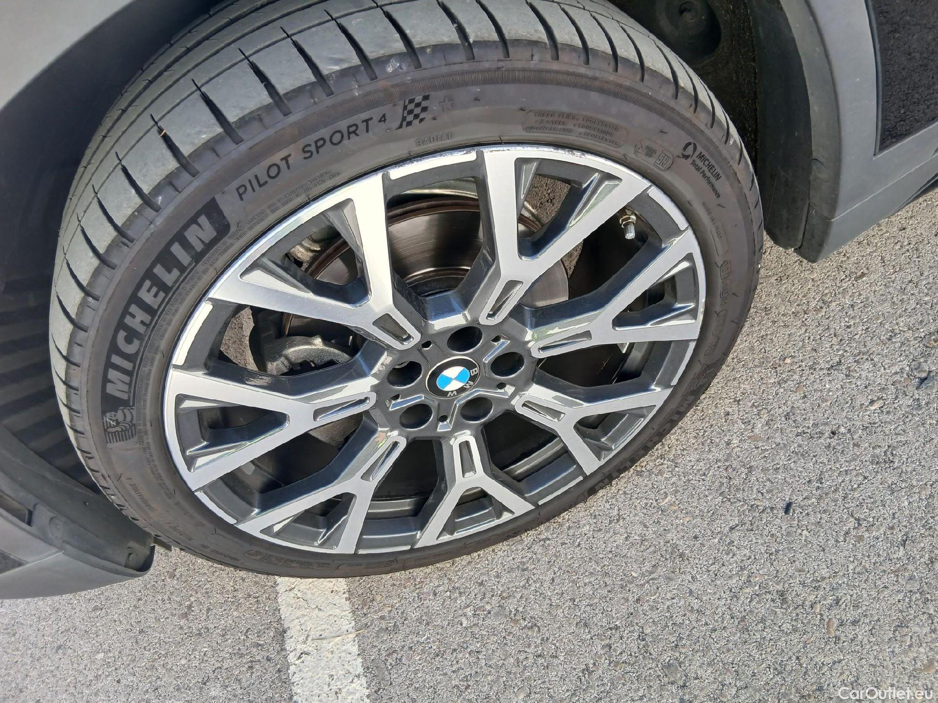  Bmw  X1 BMW  / 2019 / 5P / todoterreno sDrive18d #9