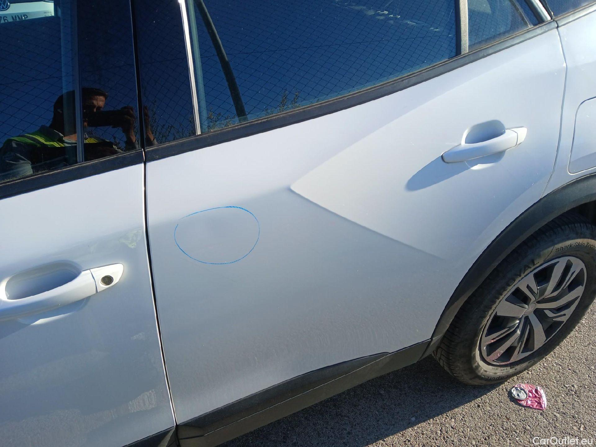  Peugeot  2008 PEUGEOT  / 2019 / 5P / todoterreno Active BlueHDI 81kW (110CV) #10