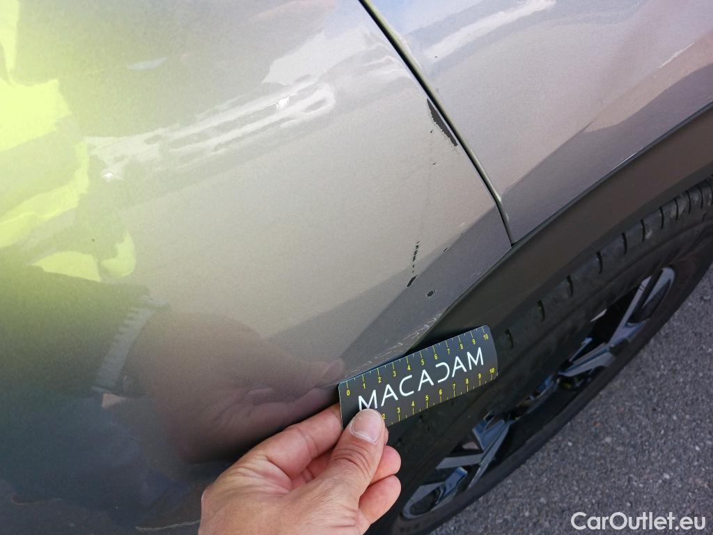  Peugeot  2008  Allure 1.2 PureTech 100CV MT6 6E #6