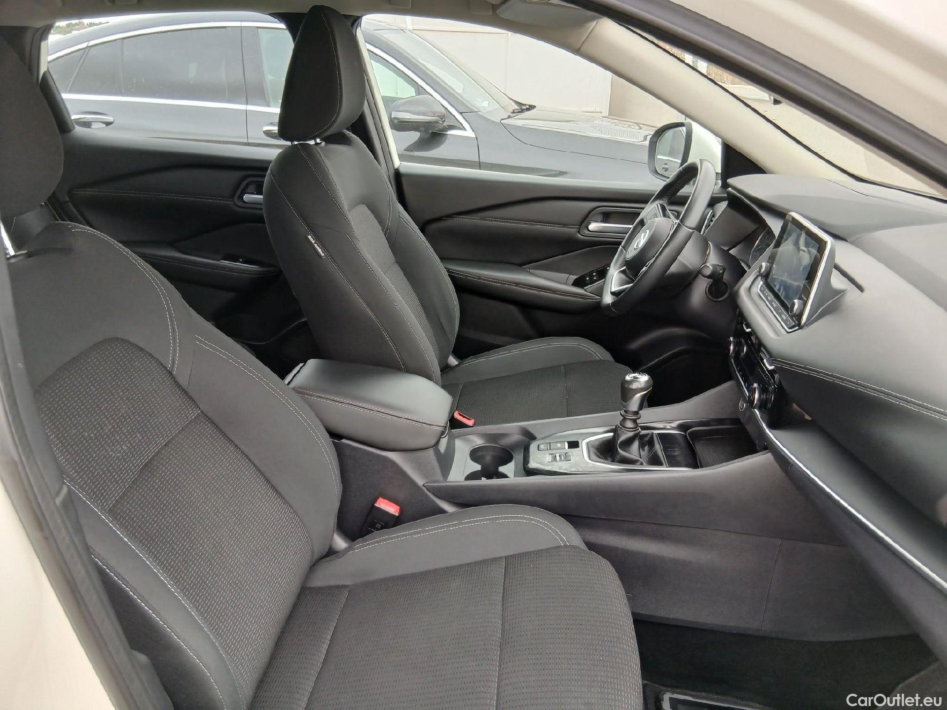 Nissan  Qashqai NISSAN  / 2021 / 5P / todoterreno DIG-T 103kW (140CV) mHEV 4x2 Acenta #6