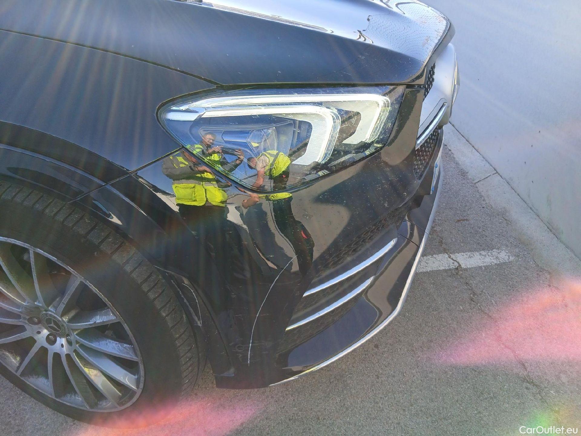  Mercedes  G-Klasee MERCEDES-BENZ GLE / 2018 / 5P / todoterreno GLE 300 d 4MATIC #4