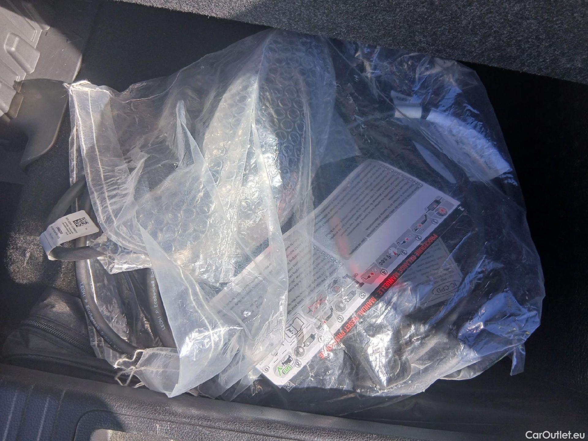 Renault  Captur RENAULT  / 2020 / 5P / todoterreno Zen E-TECH Híbrido enchufable 160cv #11