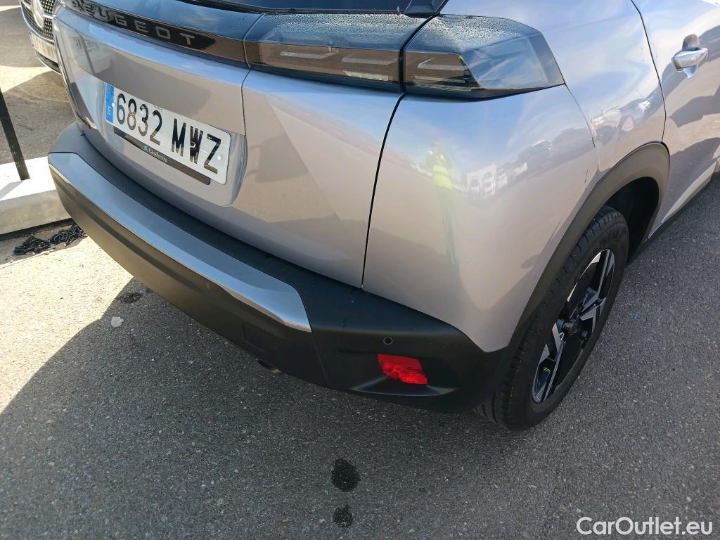  Peugeot  2008  Allure 1.2 PureTech 100CV MT6 6E #5