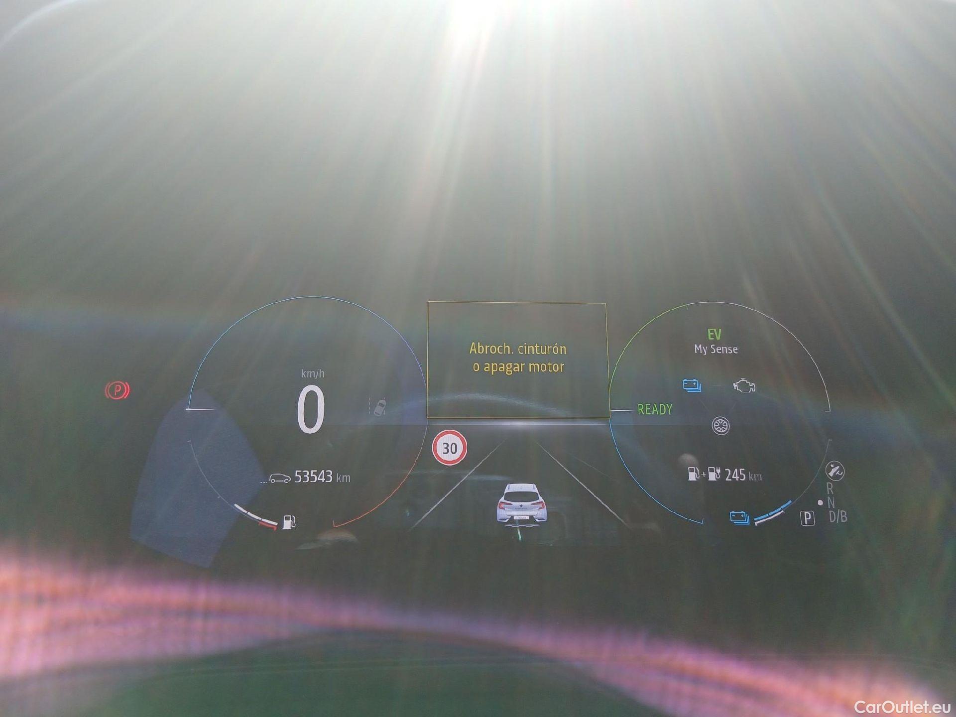 Renault  Captur RENAULT  / 2020 / 5P / todoterreno Zen E-TECH Híbrido enchufable 160cv #4