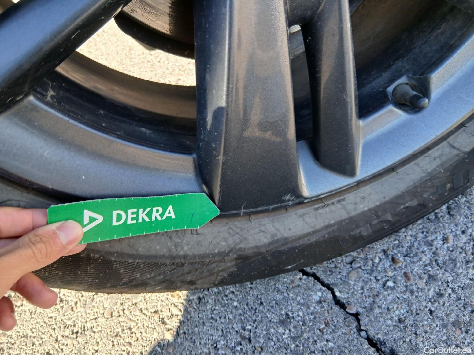  Opel   Grandland X OPEL Grandland / 2021 / 5P / todoterreno 1.5 CDTi Business Edition Auto #34