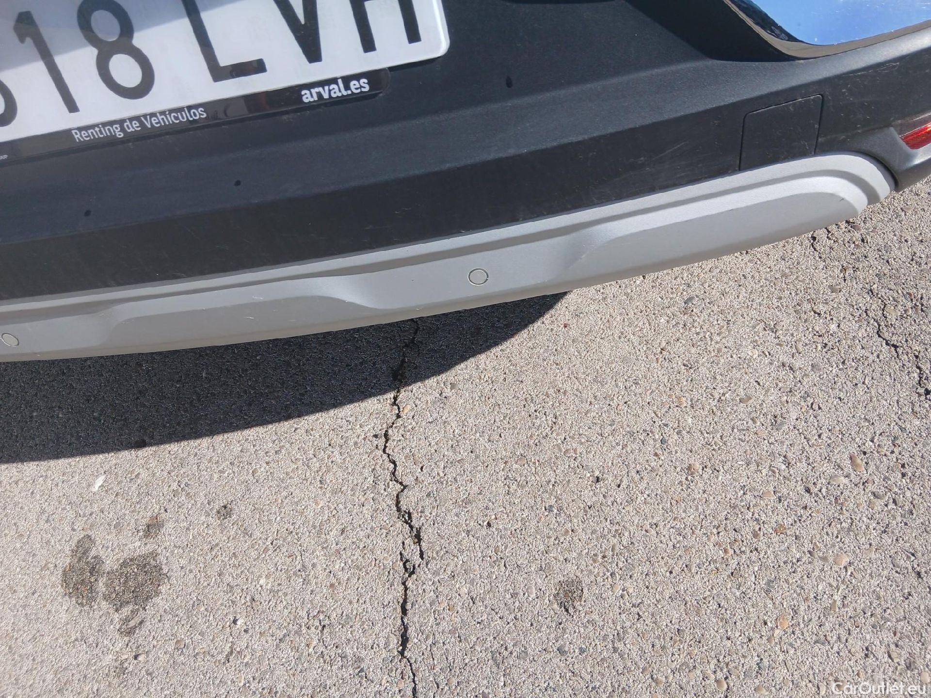 Renault  Captur RENAULT  / 2020 / 5P / todoterreno Zen E-TECH Híbrido enchufable 160cv #15