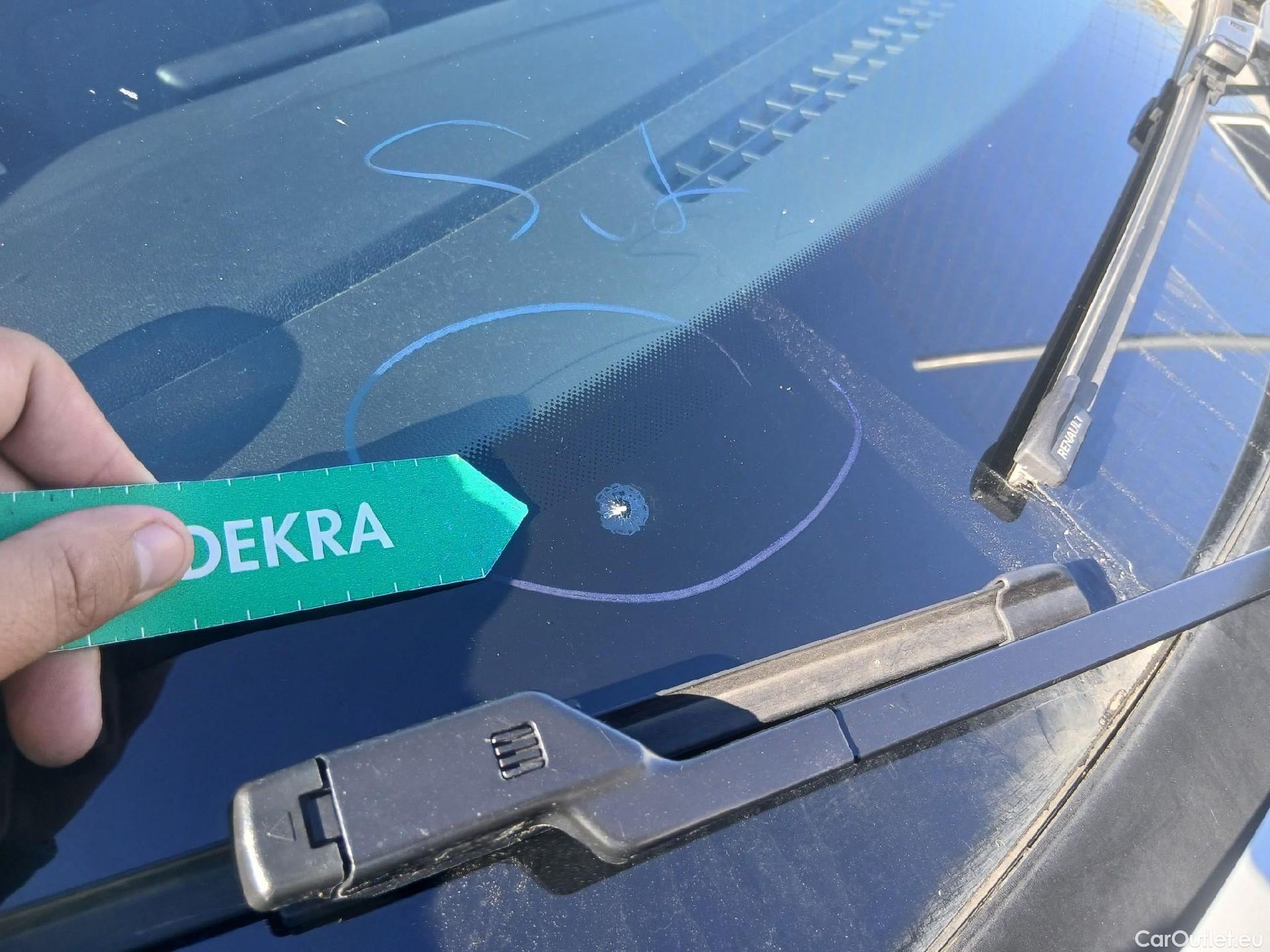 Renault  Captur RENAULT  / 2020 / 5P / todoterreno Zen E-TECH Híbrido enchufable 160cv #9