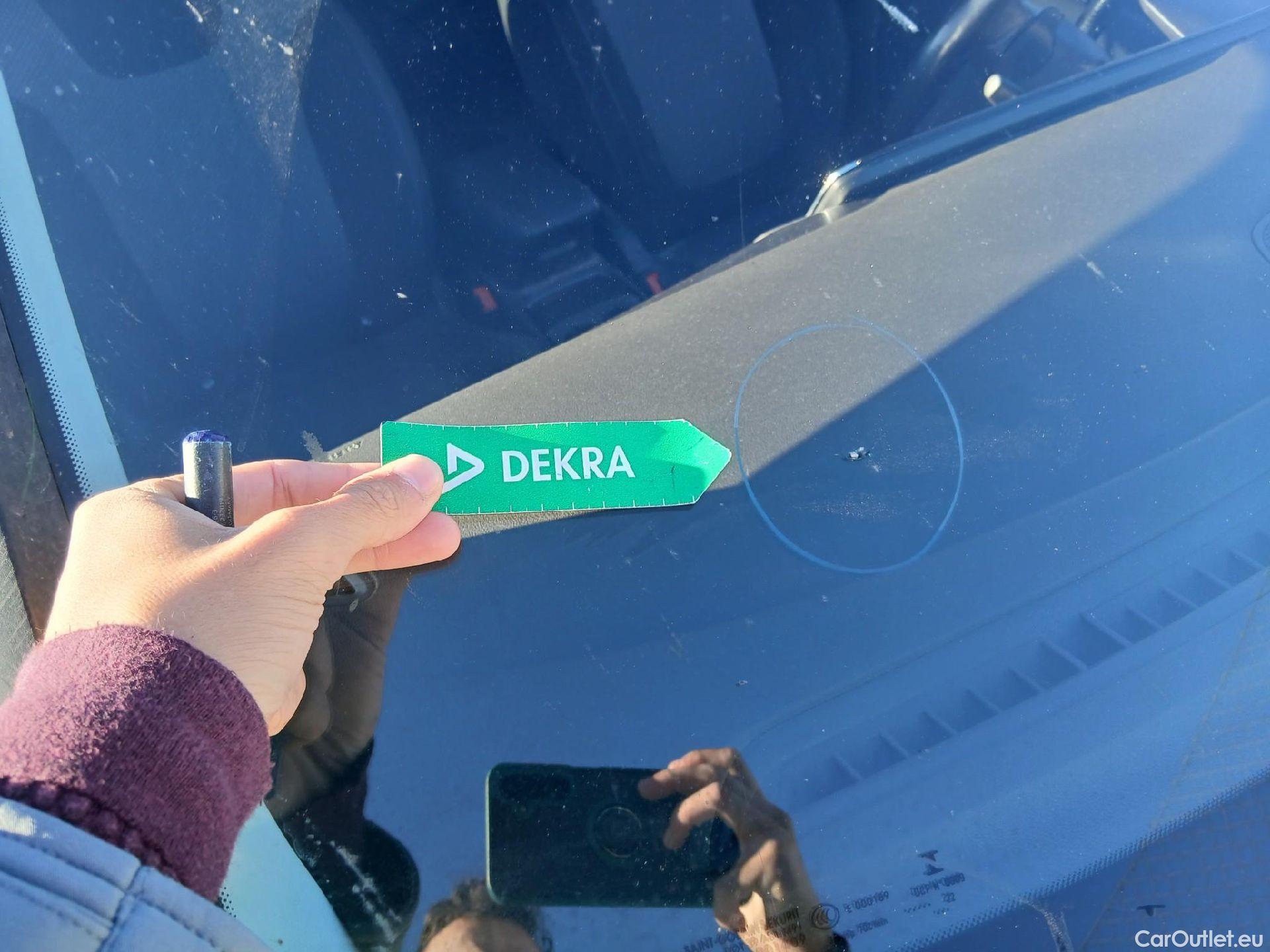  Opel   Grandland X OPEL Grandland / 2021 / 5P / todoterreno 1.5 CDTi Business Edition Auto #3