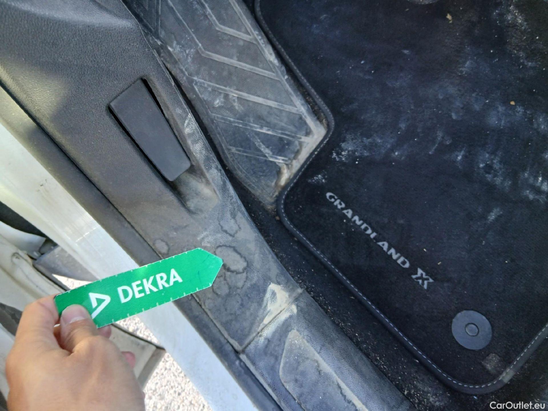  Opel   Grandland X OPEL Grandland / 2021 / 5P / todoterreno 1.5 CDTi Business Edition Auto #21