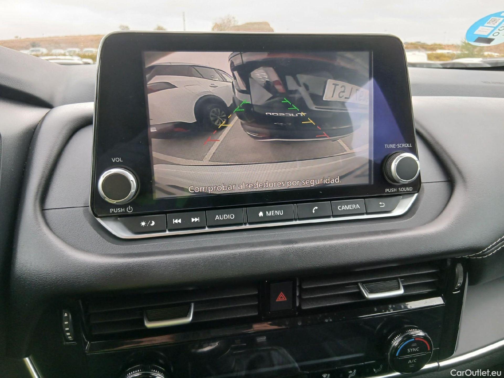 Nissan  Qashqai NISSAN  / 2021 / 5P / todoterreno DIG-T 103kW (140CV) mHEV 4x2 Acenta #11