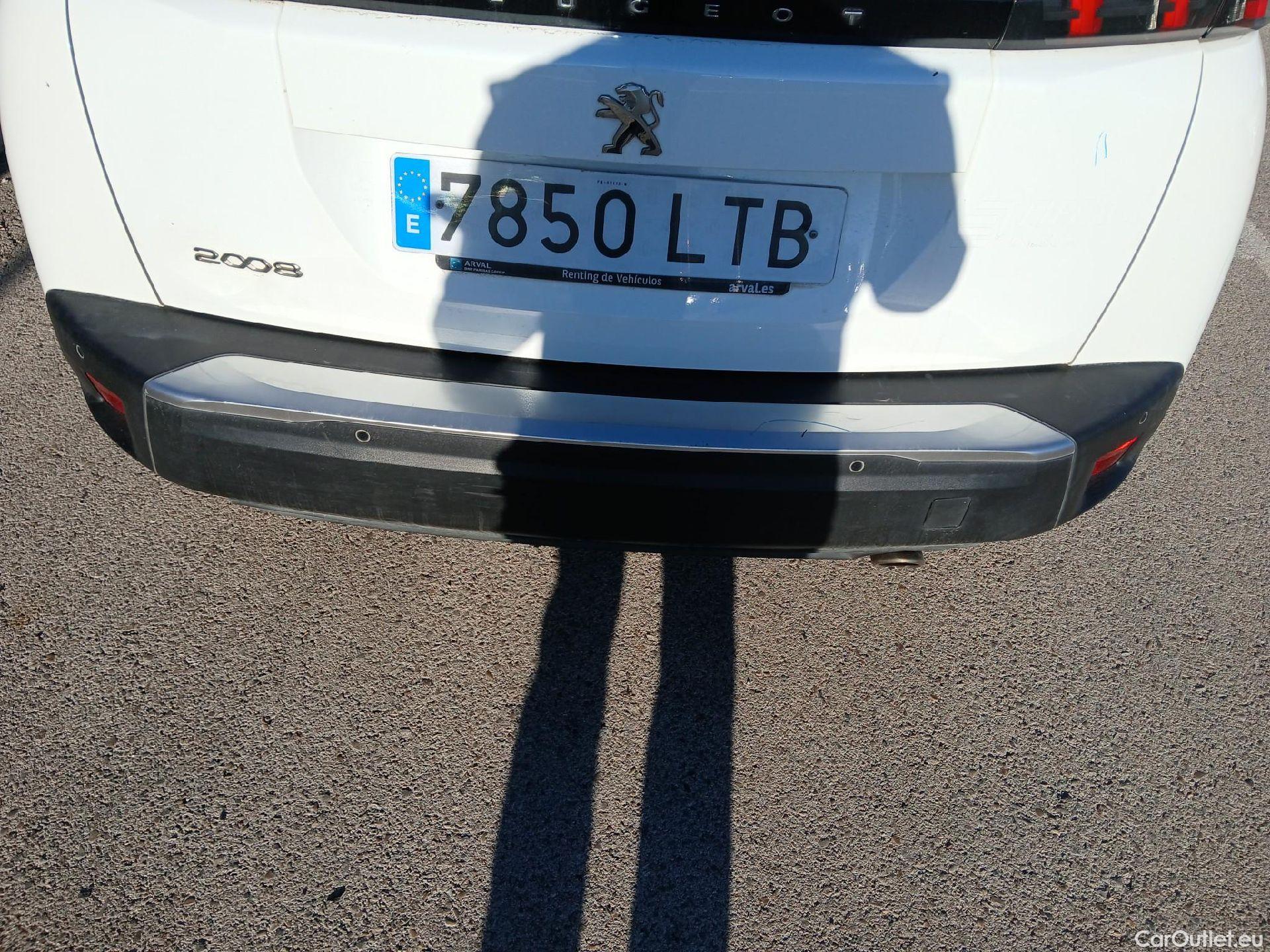  Peugeot  2008 PEUGEOT  / 2019 / 5P / todoterreno Active BlueHDI 81kW (110CV) #14