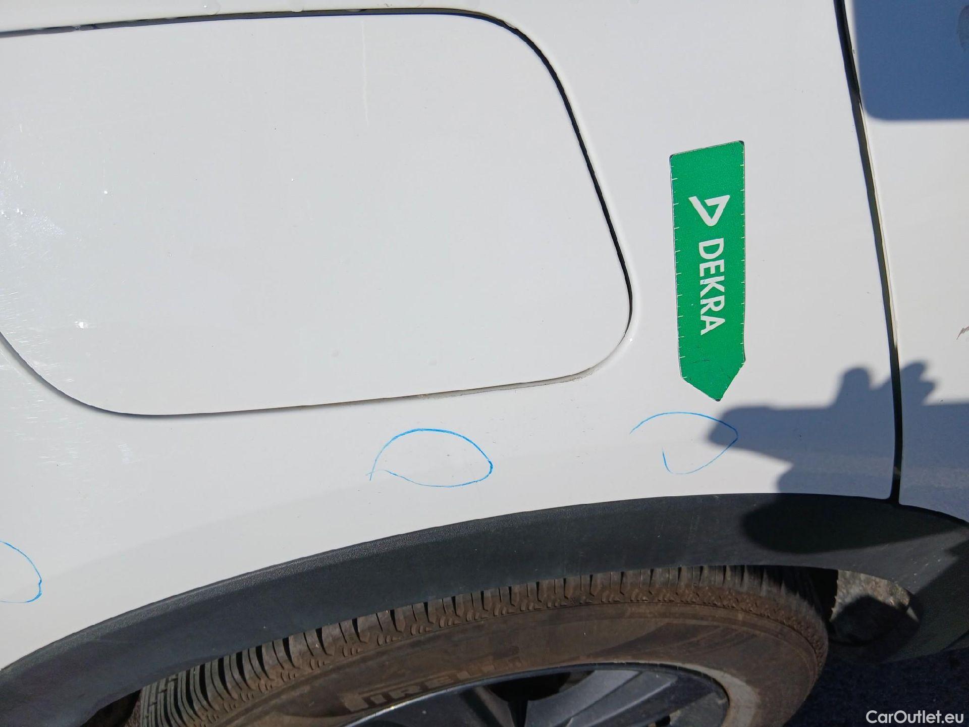  Opel   Grandland X OPEL Grandland / 2021 / 5P / todoterreno 1.5 CDTi Business Edition Auto #36