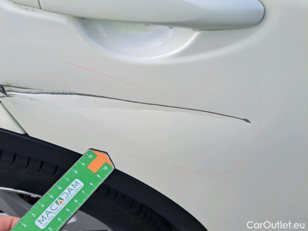  Nissan  Qashqai NISSAN  / 2017 / 5P / todoterreno DIG-T 103 kW (140 CV) E6D ACENTA #4