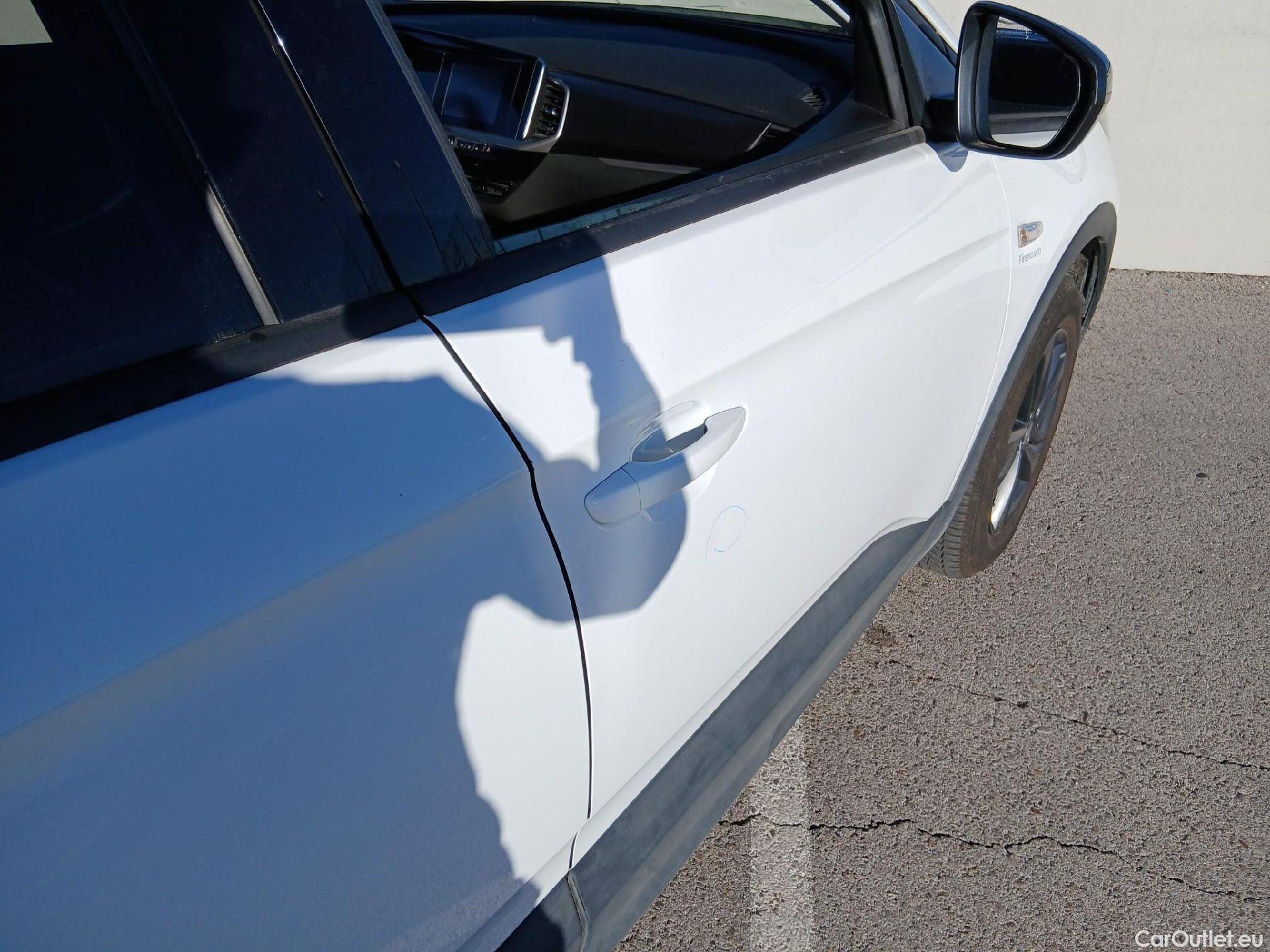  Opel   Grandland X OPEL Grandland / 2021 / 5P / todoterreno 1.5 CDTi Business Edition Auto #40