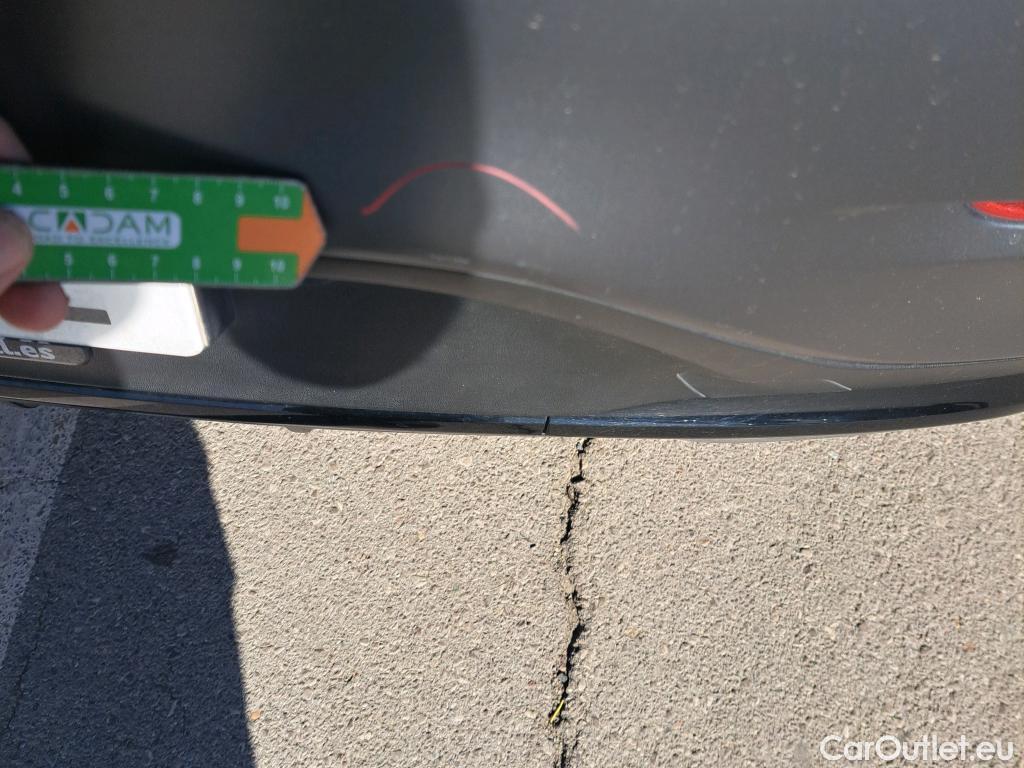  Mercedes  G-Klasee MERCEDES-BENZ GLC Coupé / 2019 / 5P / coupé GLC 300 d 4MATIC #27