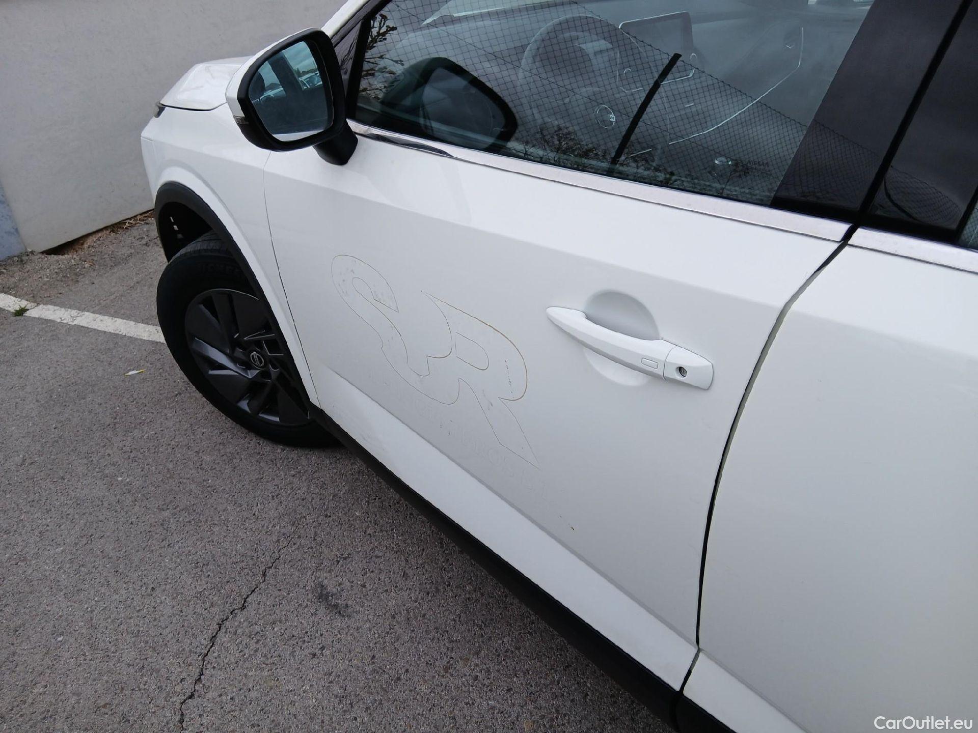 Nissan  Qashqai NISSAN  / 2021 / 5P / todoterreno DIG-T 103kW (140CV) mHEV 4x2 Acenta #10