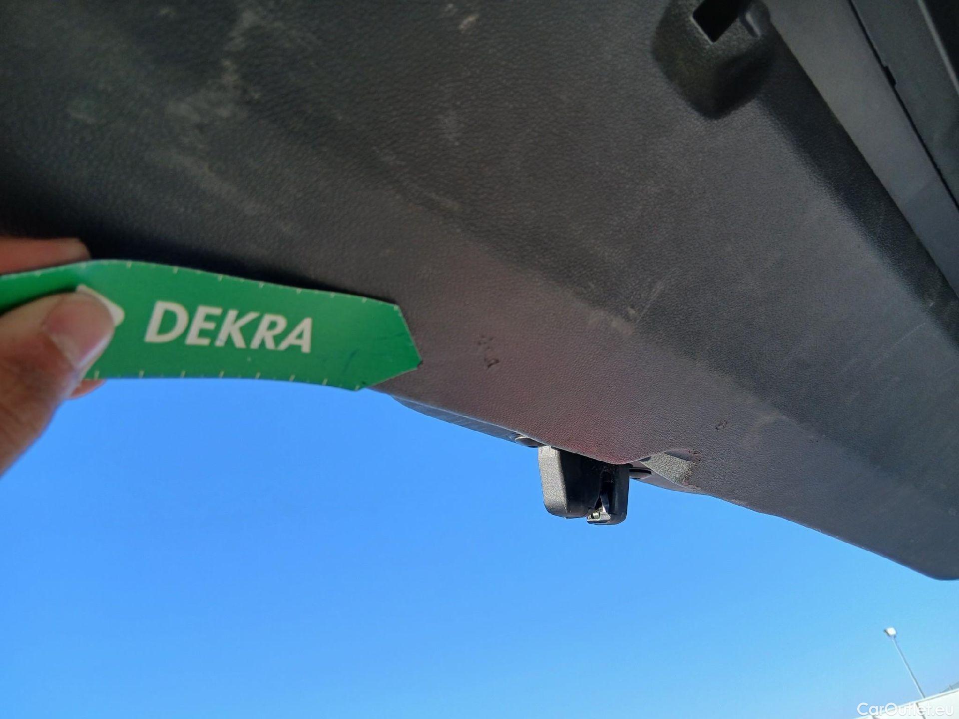  Opel   Grandland X OPEL Grandland / 2021 / 5P / todoterreno 1.5 CDTi Business Edition Auto #31