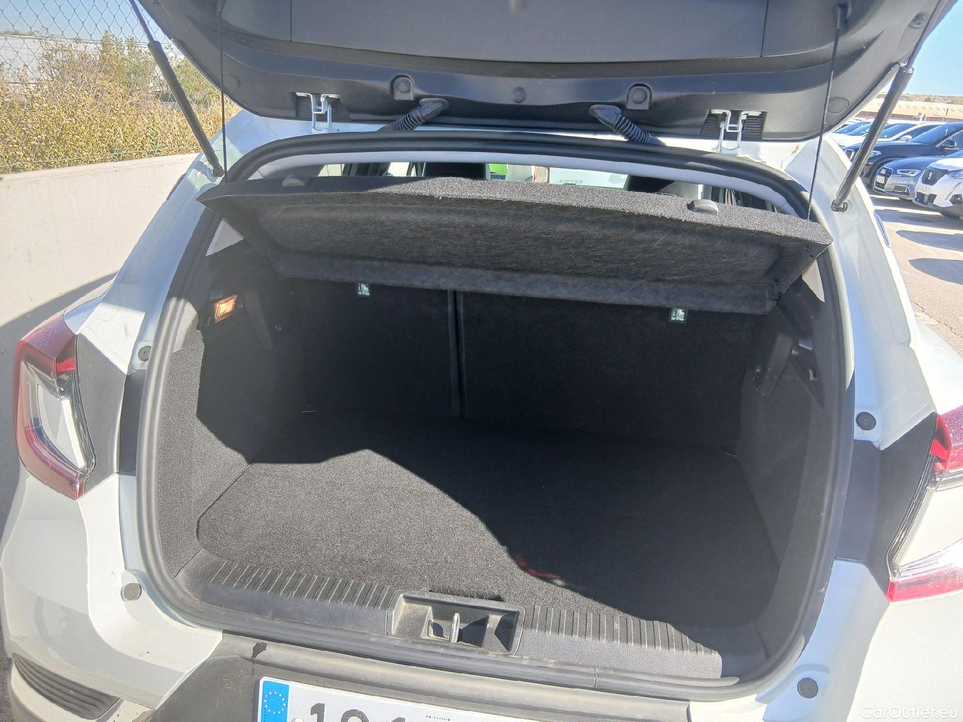 Renault  Captur RENAULT  / 2020 / 5P / todoterreno Zen E-TECH Híbrido enchufable 160cv #8