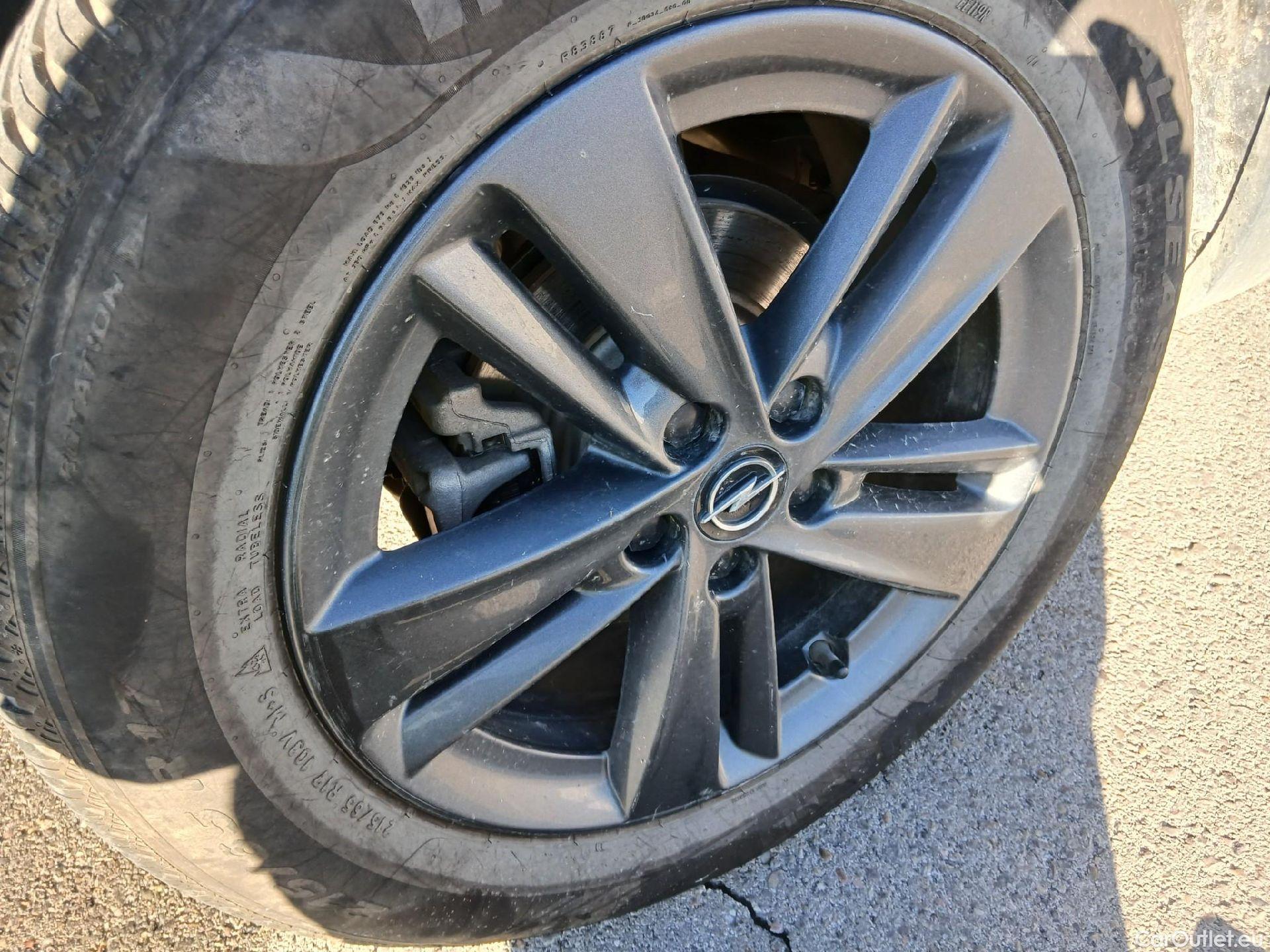  Opel   Grandland X OPEL Grandland / 2021 / 5P / todoterreno 1.5 CDTi Business Edition Auto #35