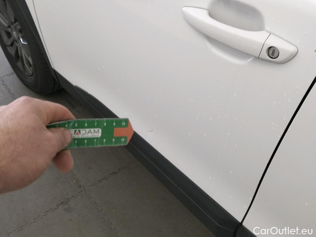  Peugeot  2008 PEUGEOT  / 2019 / 5P / todoterreno Active Pack BlueHDI 81kW (110CV) #6