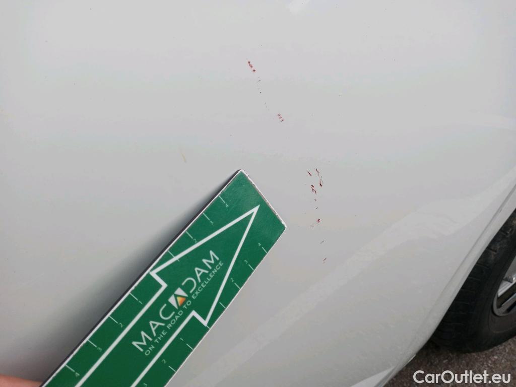 Volkswagen  Polo VOLKSWAGEN  / 2017 / 5P / berlina con portón Advance 1.0 TSI 70kW (95CV) #26