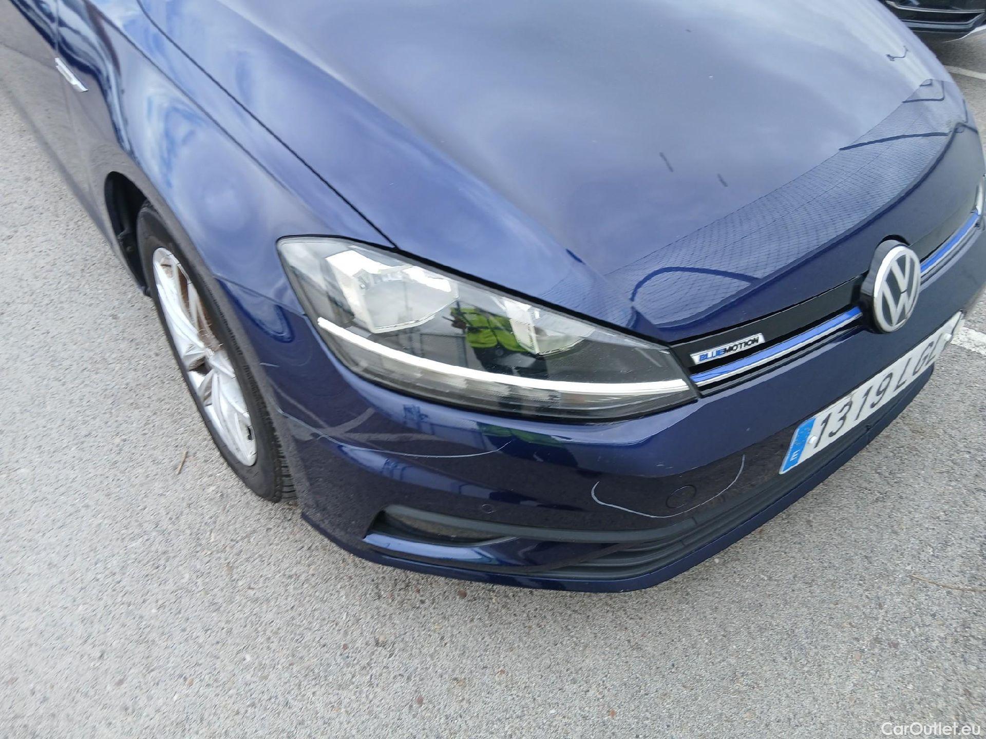  Volkswagen  Golf  VOLKSWAGEN / 2016 / 5P / familiar Last Edition 1.5 TSI 96kW(130CV) Variant #11