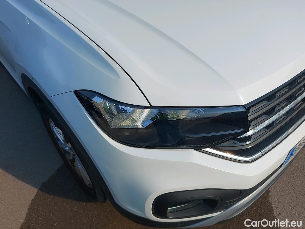 Volkswagen  T-CROSS VOLKSWAGEN  / 2018 / 5P / todoterreno Advance 1.0 TSI 85kW (115CV) DSG (AC) #16