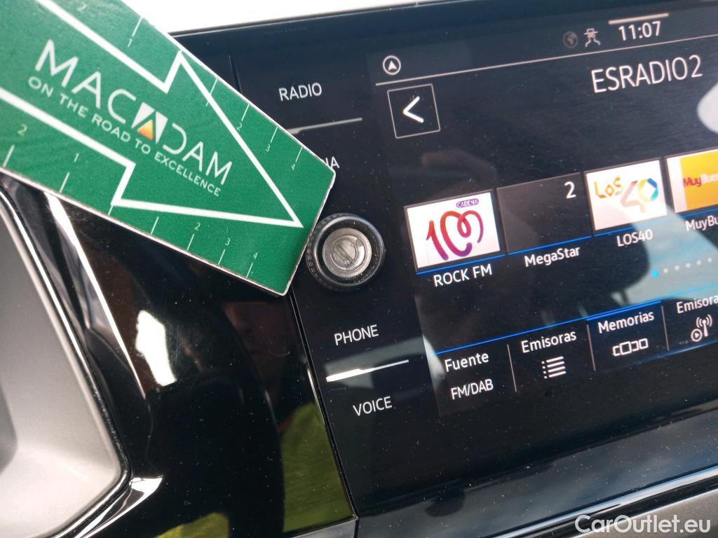 Volkswagen  Polo VOLKSWAGEN  / 2017 / 5P / berlina con portón Advance 1.0 TSI 70kW (95CV) #19