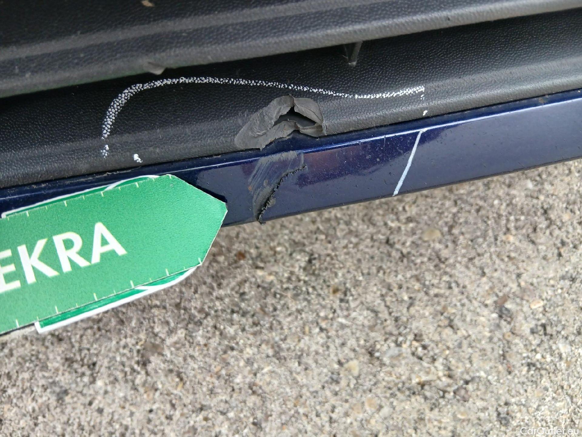  Volkswagen  Golf  VOLKSWAGEN / 2016 / 5P / familiar Last Edition 1.5 TSI 96kW(130CV) Variant #10