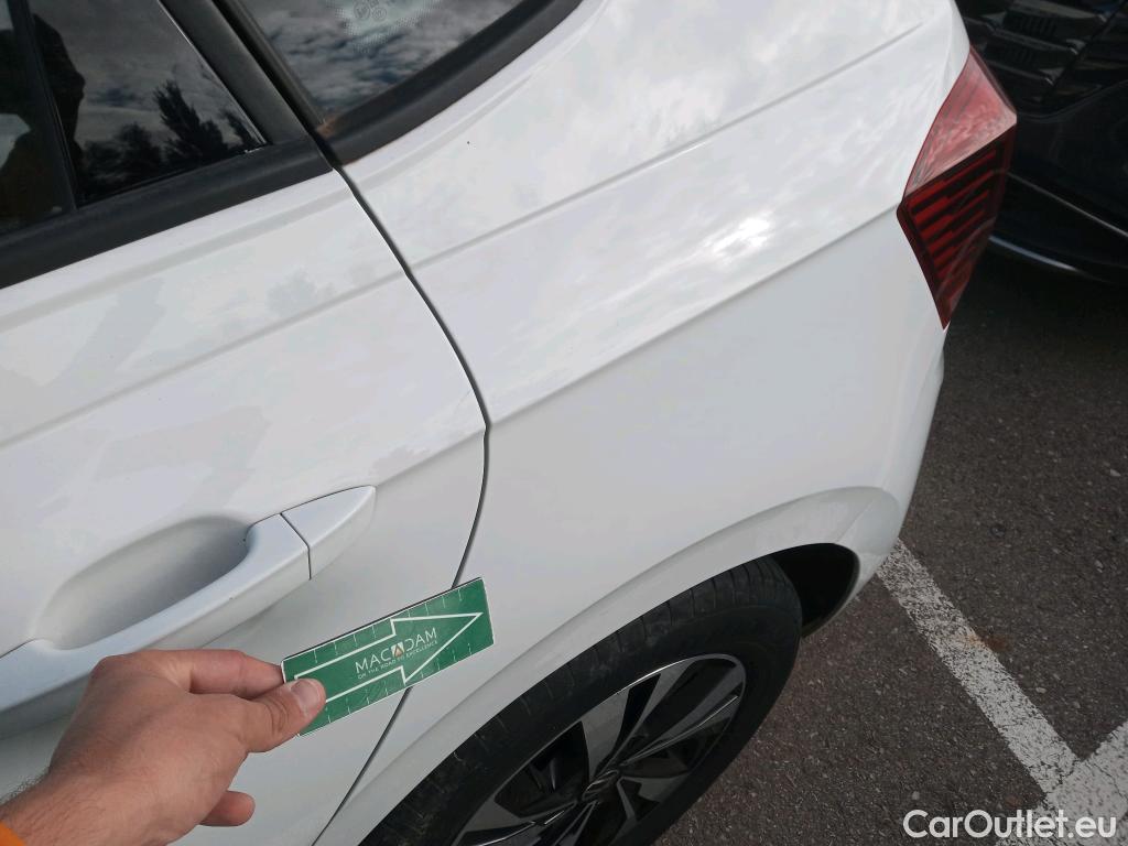 Volkswagen  Polo VOLKSWAGEN  / 2017 / 5P / berlina con portón Advance 1.0 TSI 70kW (95CV) #29