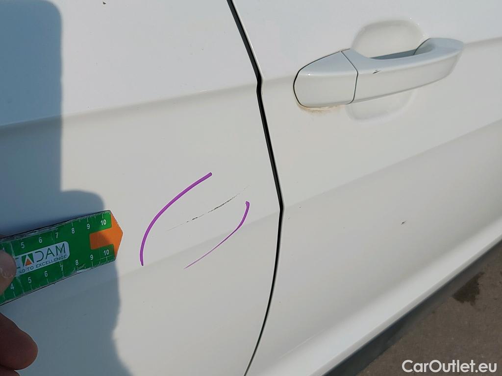 Volkswagen  T-CROSS VOLKSWAGEN  / 2018 / 5P / todoterreno Advance 1.0 TSI 85kW (115CV) DSG (AC) #12