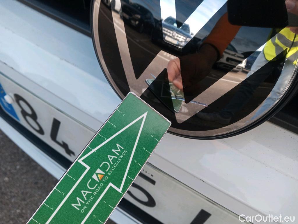 Volkswagen  Polo VOLKSWAGEN  / 2017 / 5P / berlina con portón Advance 1.0 TSI 70kW (95CV) #8