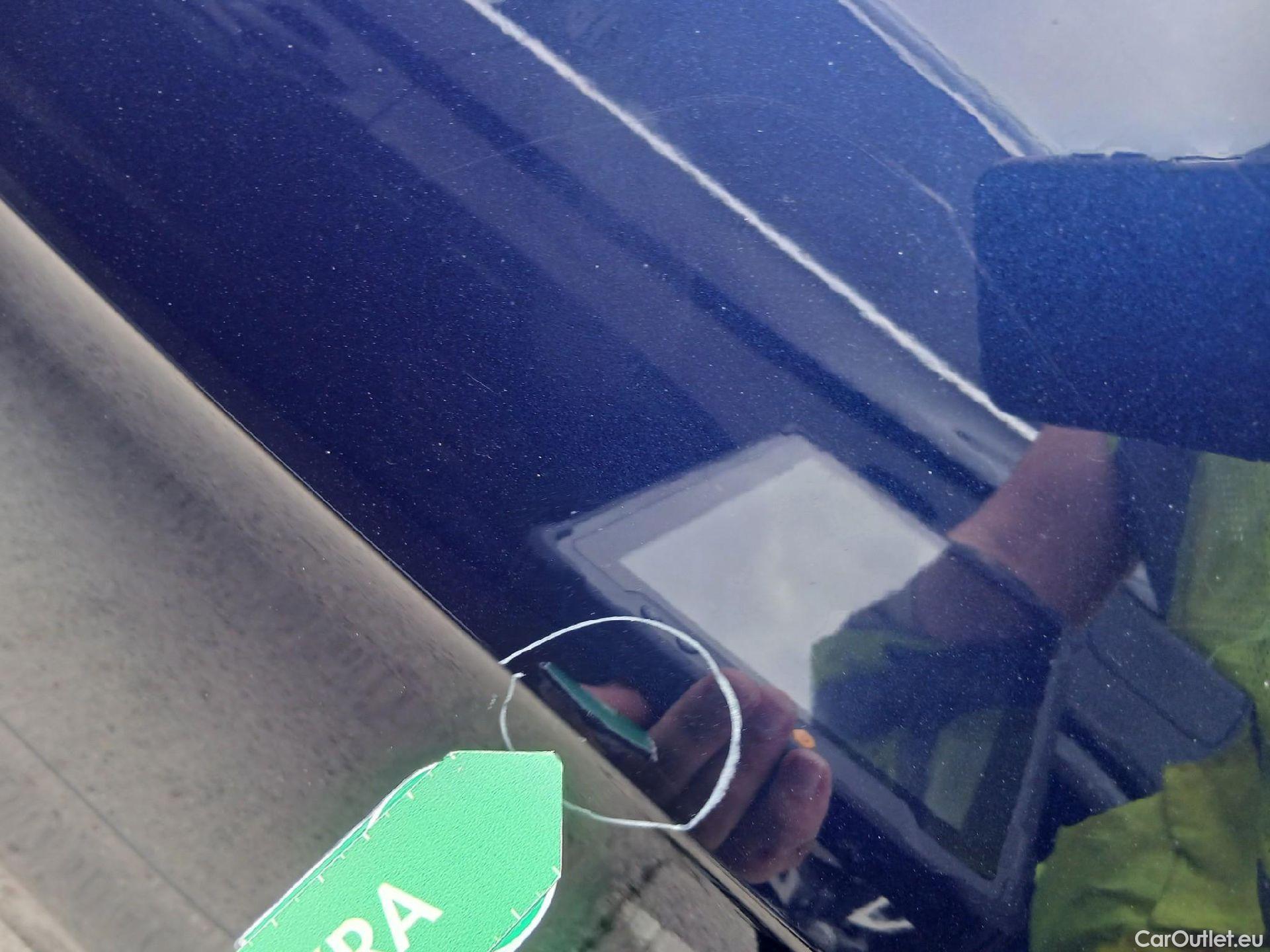  Volkswagen  Golf  VOLKSWAGEN / 2016 / 5P / familiar Last Edition 1.5 TSI 96kW(130CV) Variant #22