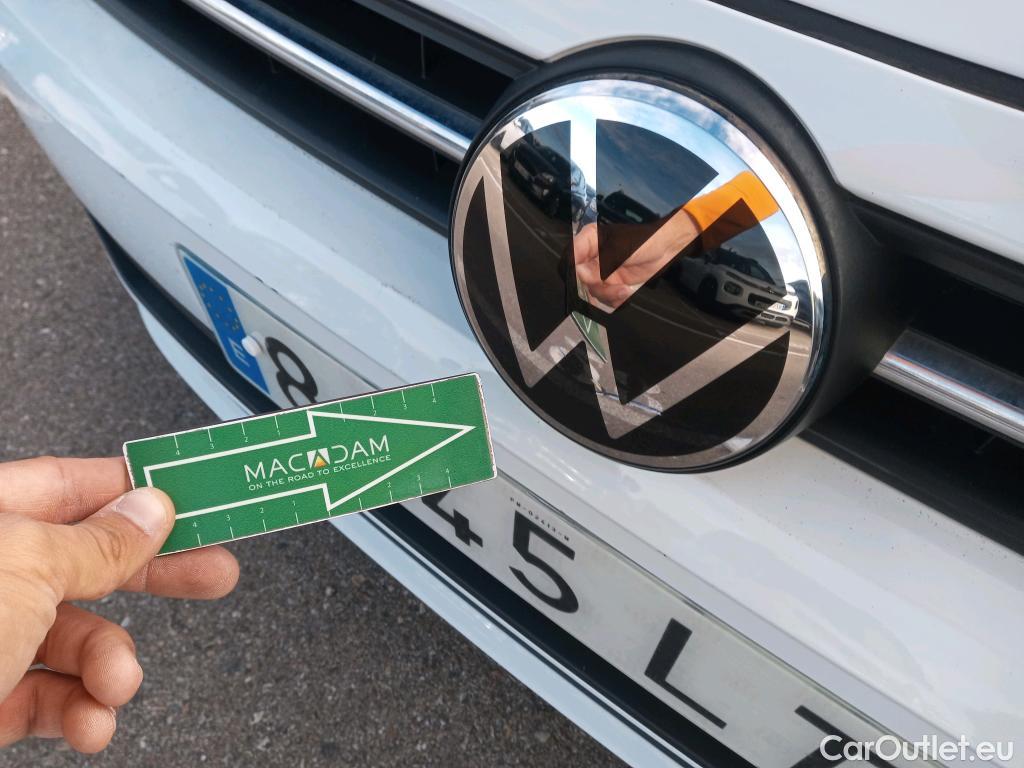 Volkswagen  Polo VOLKSWAGEN  / 2017 / 5P / berlina con portón Advance 1.0 TSI 70kW (95CV) #9