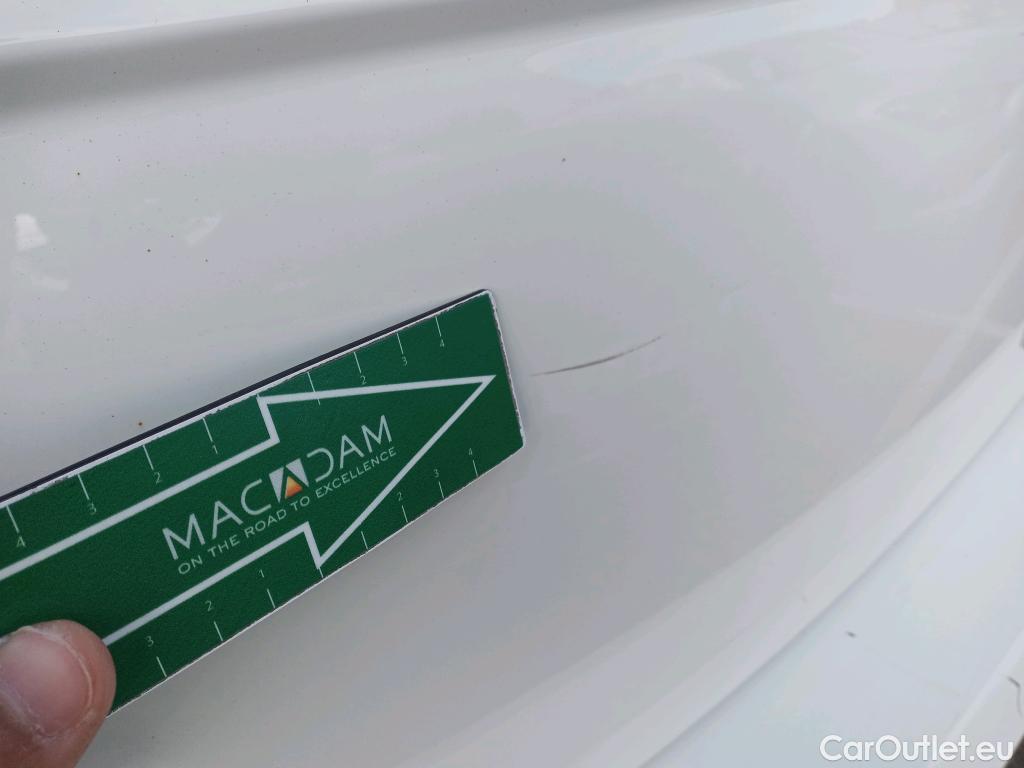 Volkswagen  Polo VOLKSWAGEN  / 2017 / 5P / berlina con portón Advance 1.0 TSI 70kW (95CV) #36