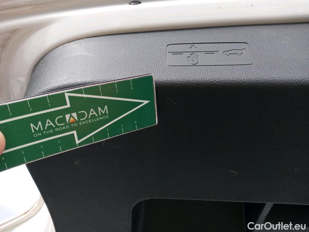 Volkswagen  Polo VOLKSWAGEN  / 2017 / 5P / berlina con portón Advance 1.0 TSI 70kW (95CV) #10