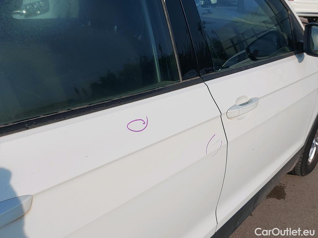 Volkswagen  T-CROSS VOLKSWAGEN  / 2018 / 5P / todoterreno Advance 1.0 TSI 85kW (115CV) DSG (AC) #10