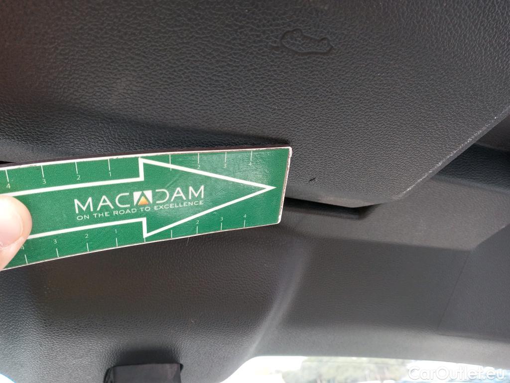 Volkswagen  Polo VOLKSWAGEN  / 2017 / 5P / berlina con portón Advance 1.0 TSI 70kW (95CV) #11