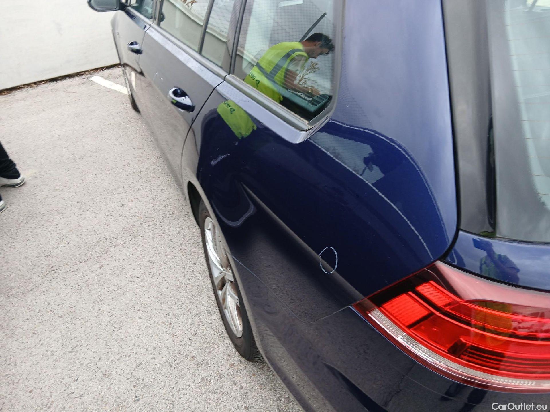  Volkswagen  Golf  VOLKSWAGEN / 2016 / 5P / familiar Last Edition 1.5 TSI 96kW(130CV) Variant #21