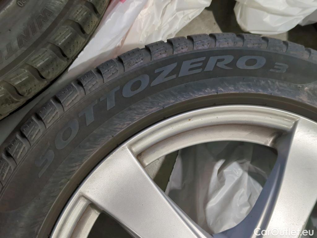 Bmw  Serie 3 Baureihe 3 Lim. 330 d Sport Line 195KW AT8 E6dT #6