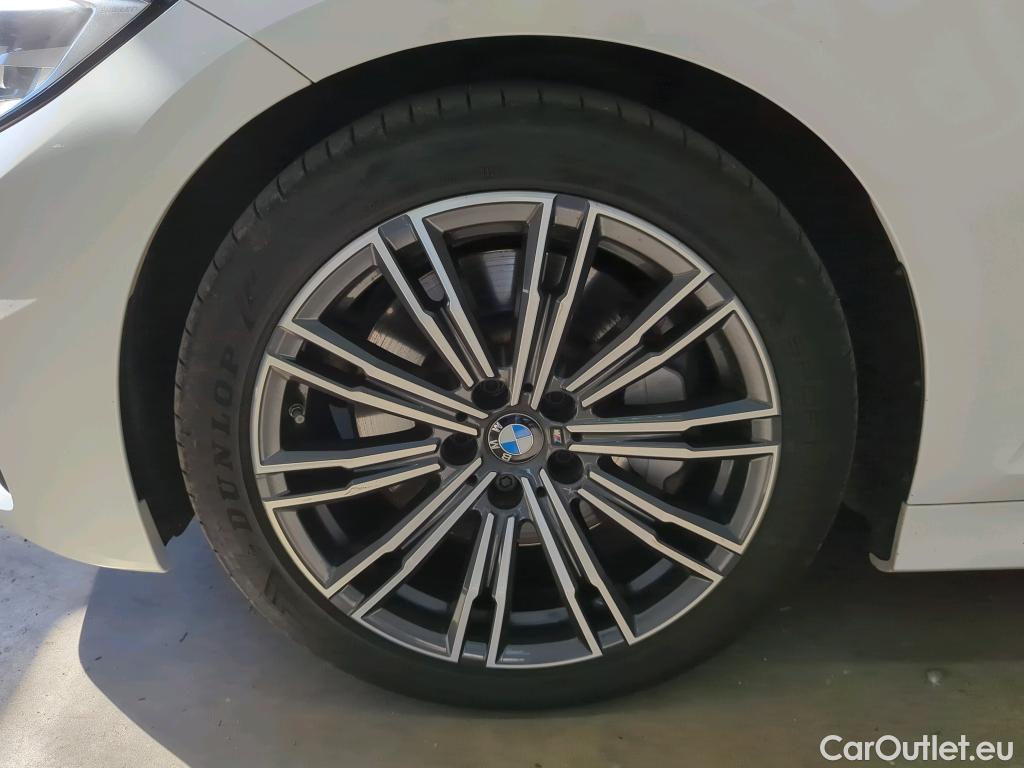 Bmw  Serie 3 Baureihe 3 Touring 330 d M Sport 210KW AT8 E6d #14