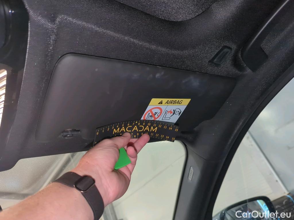 Bmw  Serie 3 Baureihe 3 Lim. 330 d Sport Line 195KW AT8 E6dT #28