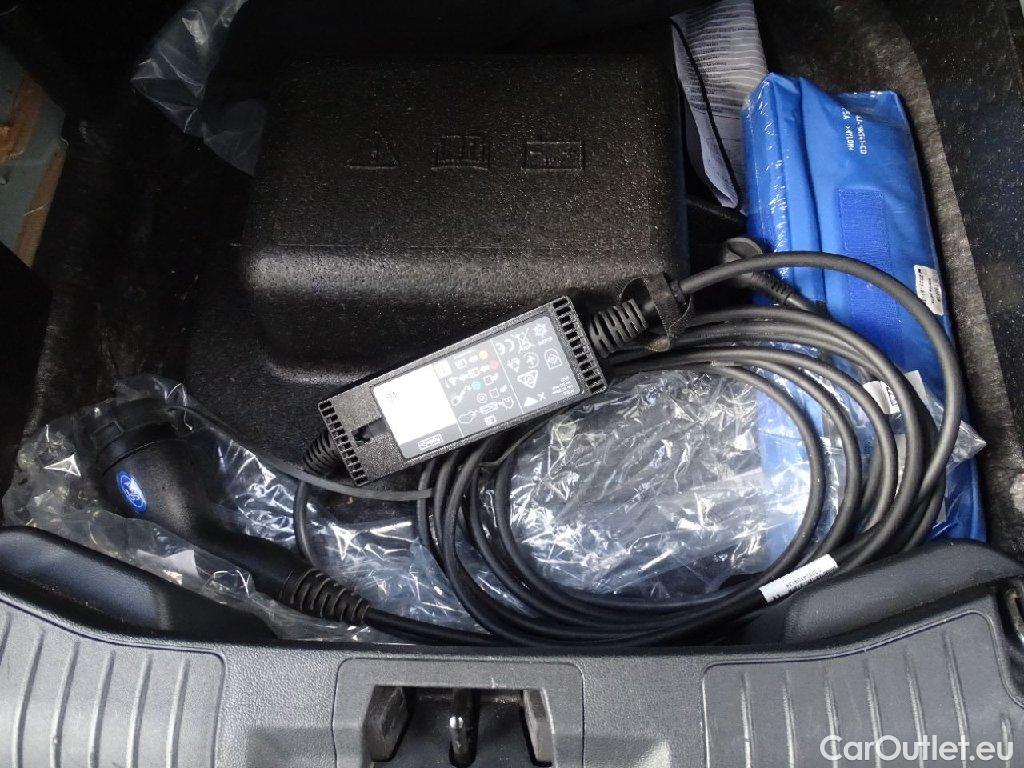 Ford  Kuga  Plug-In Hybrid Vignale 2.5 165KW ATV E6d #15