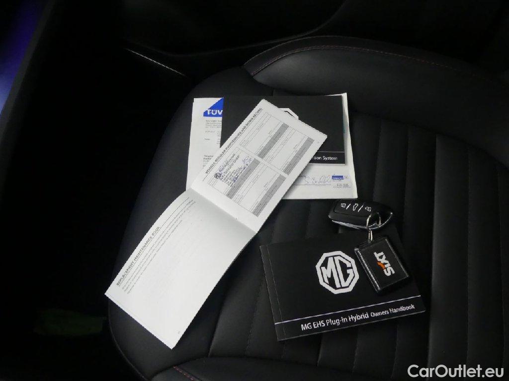 MG  EHS MG  PHEV Luxury 5d 119kW #13