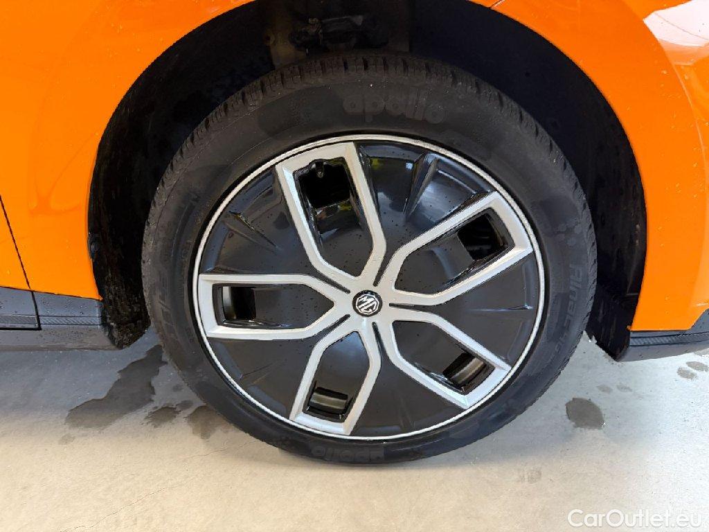 MG  4 MG MG Luxury 5d 150kW #58