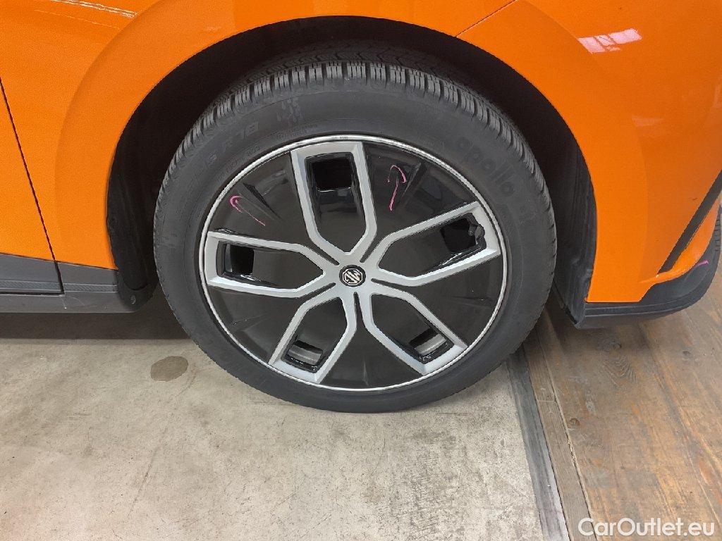 MG  4 MG MG Luxury 5d 150kW #38