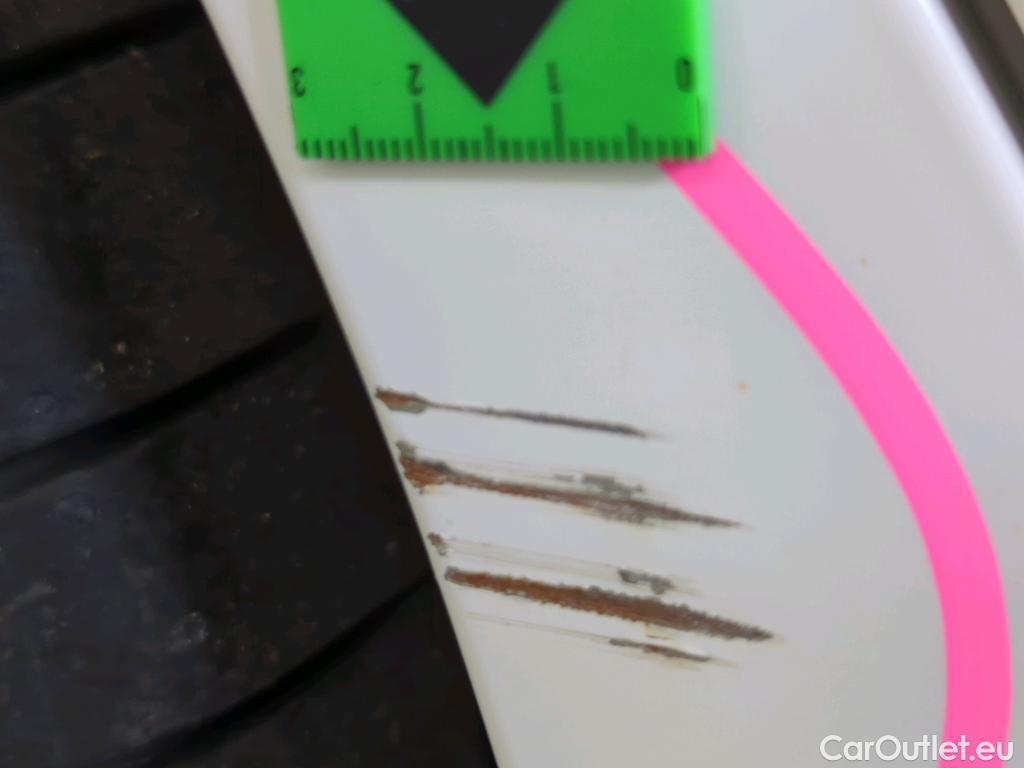 Bmw  Serie 3 Baureihe 3 Touring 330 d M Sport 210KW AT8 E6d #32