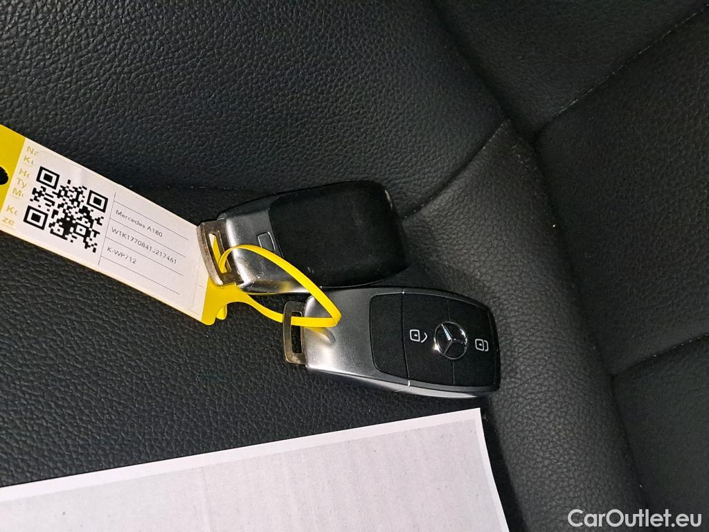 Mercedes  A-Klasse A -Klasse A 180 (177.084) 1.3 100KW MT6 E6d #14