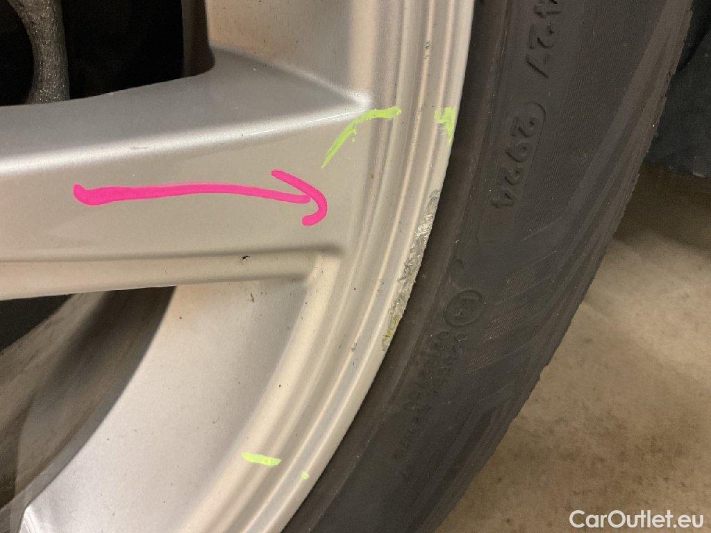 MG  EHS MG MG4 Standard 5d 125kW #32