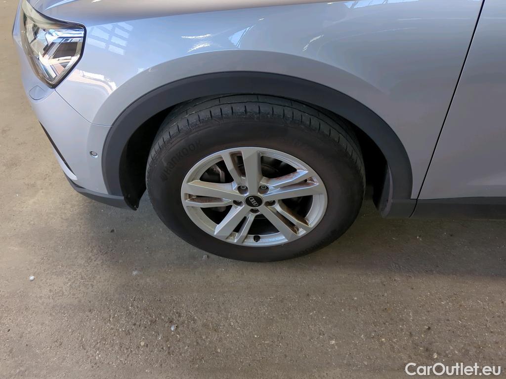 Audi  Q3  40 TDI quattro 2.0 TDI 147KW AT7 E6d #12